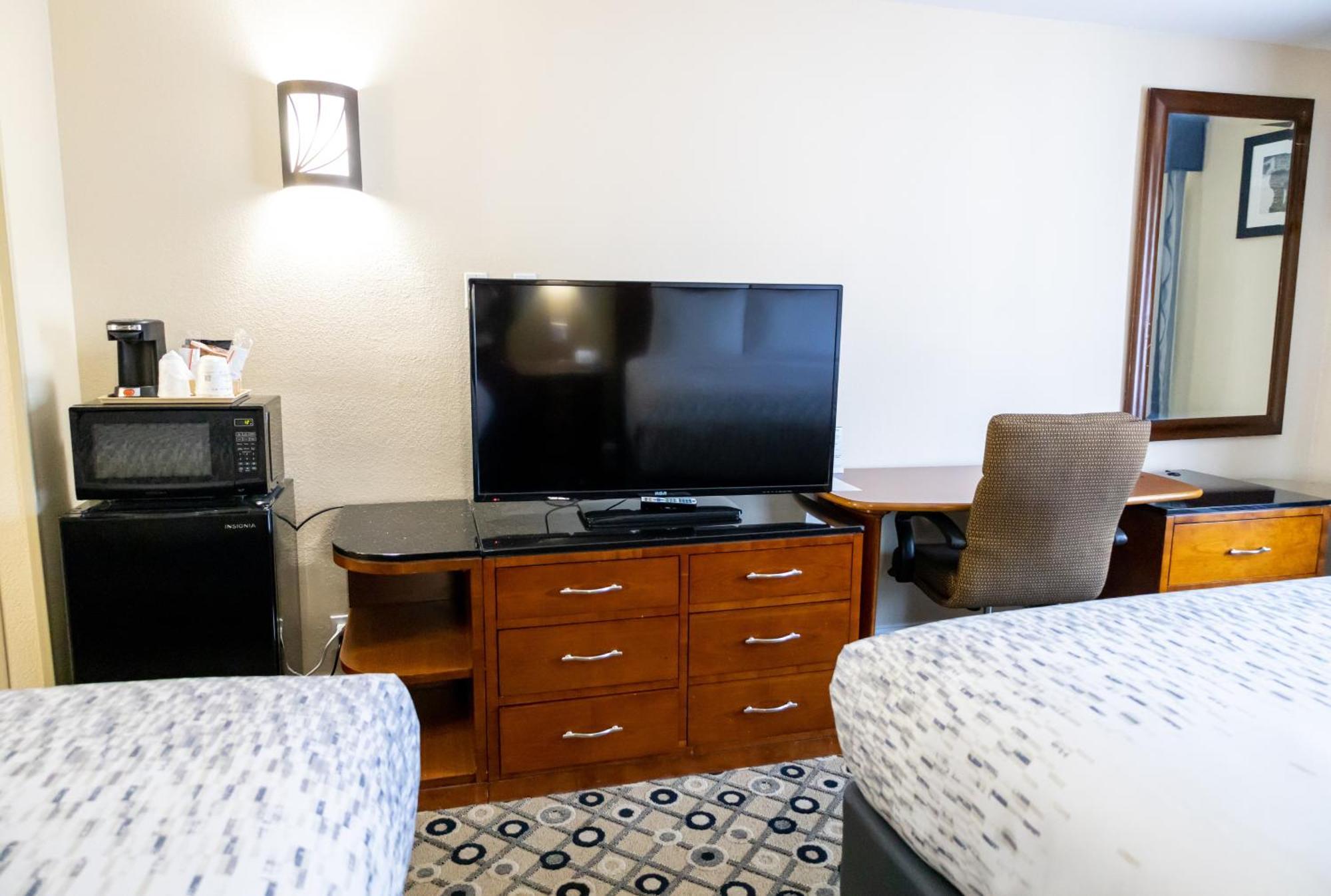 Days Inn By Wyndham College Park Atlanta Airport South Zewnętrze zdjęcie